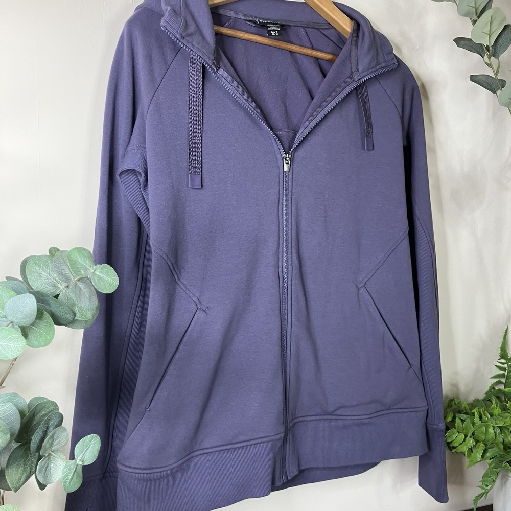 Athleta Triumph Sweatshirt Hoodie Size M Full Zip Thumb Holes Lavender Purple - Picture 2 of 5